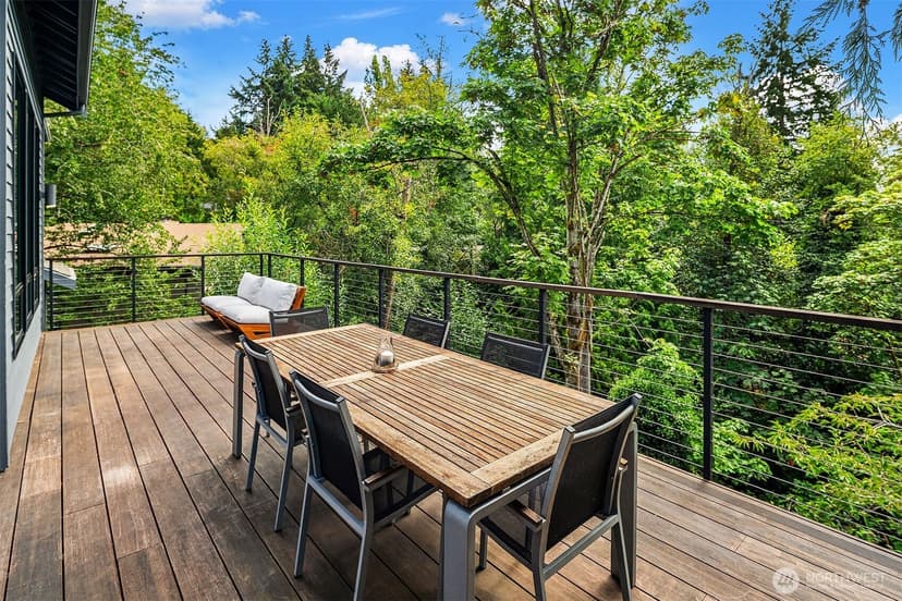 Property photo for 8410 SE 47th Place, Mercer Island photo 25