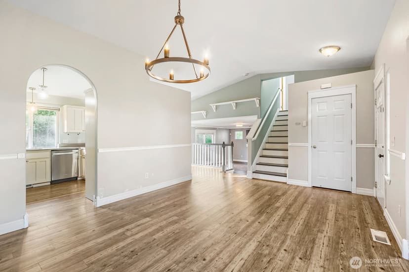 Property photo for 11404 173rd Avenue Ct E, Bonney Lake photo 3