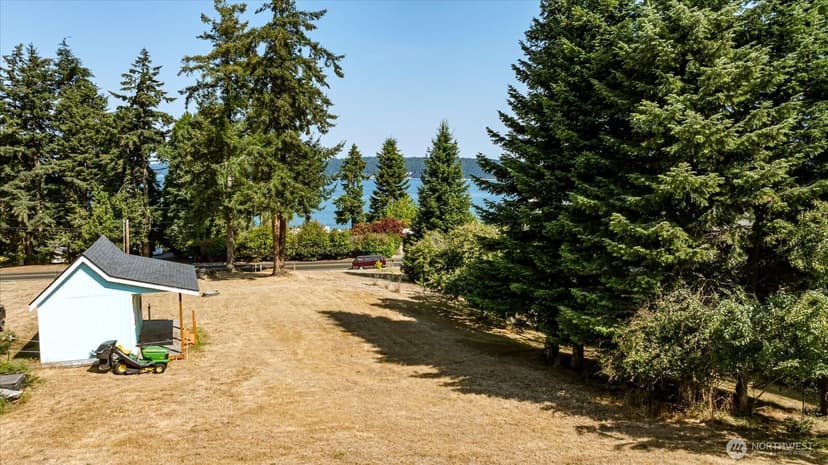 Property photo for 1867 Salmonberry Lane, Langley photo 18