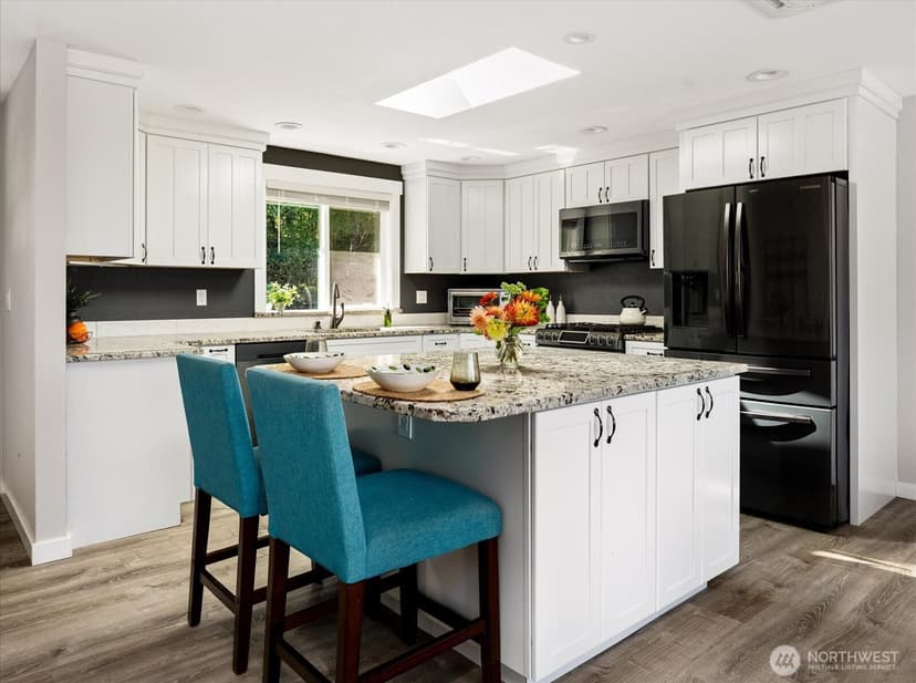 Property photo for 1867 Salmonberry Lane, Langley photo 7