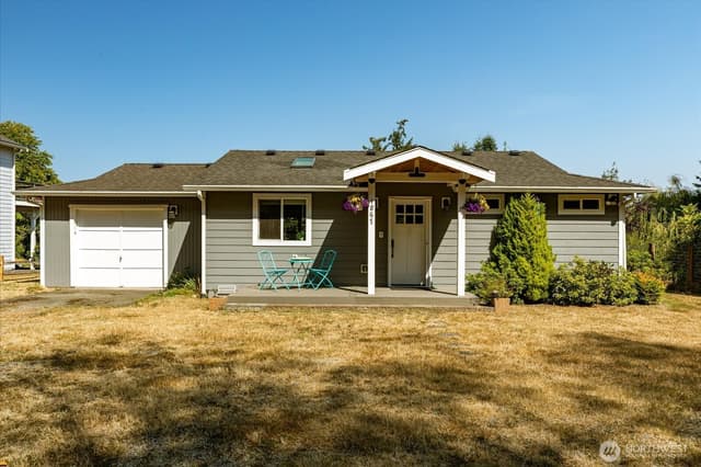 Property photo for 1867 Salmonberry Lane, Langley
