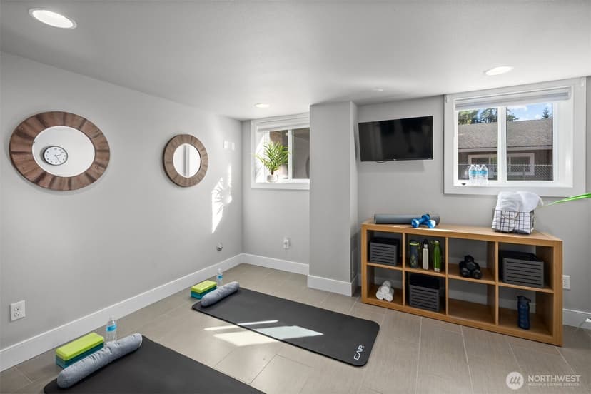 Property photo for 15108 24th Avenue SW, Burien photo 27