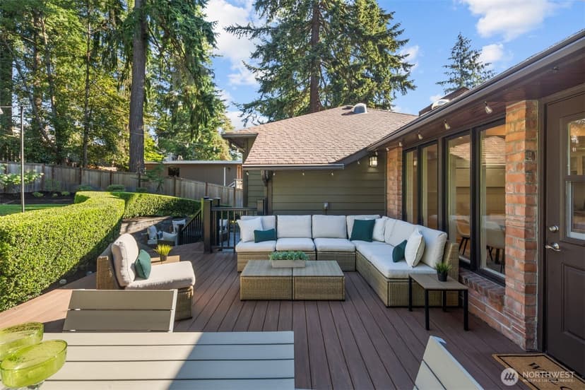 Property photo for 15108 24th Avenue SW, Burien photo 36