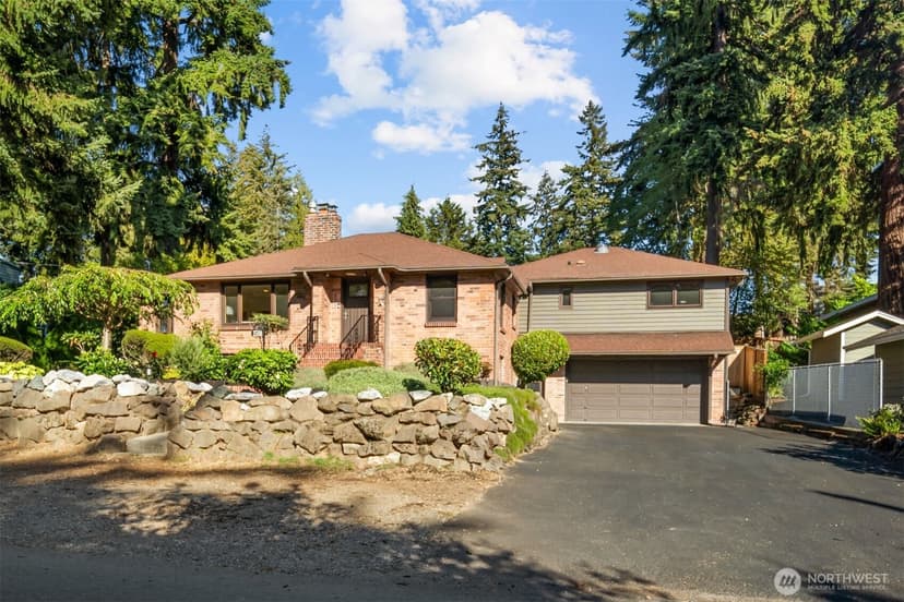 Property photo for 15108 24th Avenue SW, Burien photo 2