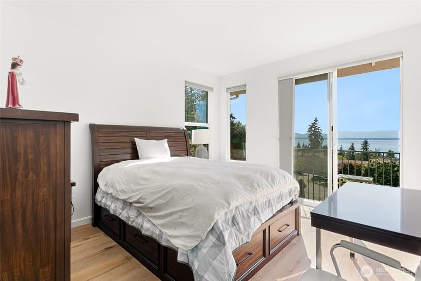 Property photo for 11012 Villa Rosa Lane, Mukilteo photo 8