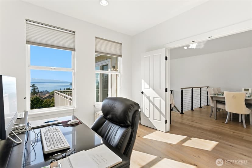 Property photo for 11012 Villa Rosa Lane, Mukilteo photo 13