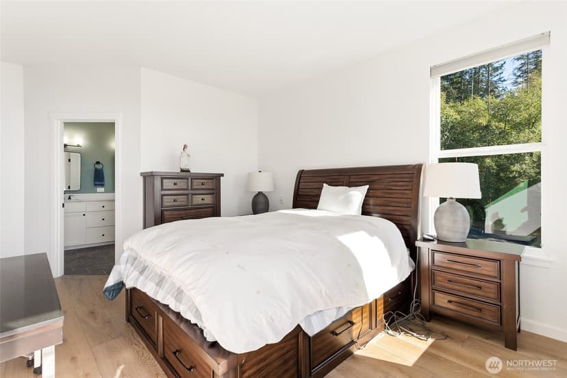 Property photo for 11012 Villa Rosa Lane, Mukilteo photo 11