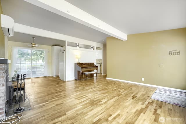 Property photo for 3707 SW 105th Street, Seattle photo 3