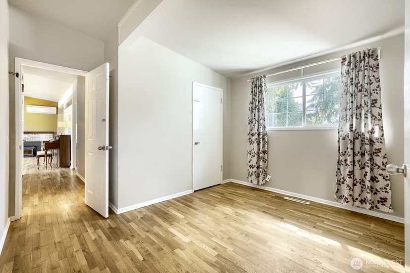 Property photo for 3707 SW 105th Street, Seattle photo 20