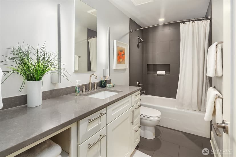 Property photo for 2821 Fairview Avenue E #Unit 4, Seattle photo 25