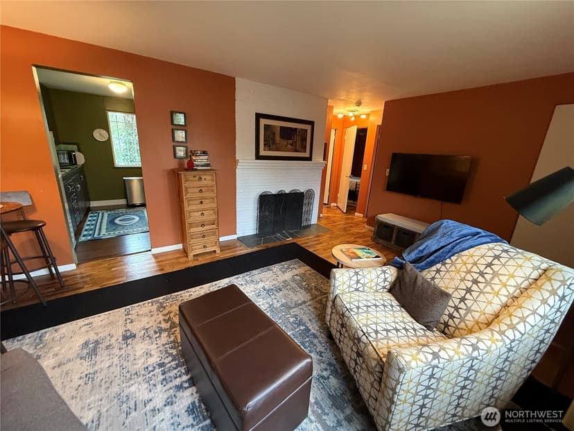 Property photo for 9624 Renton Avenue S #A, Seattle photo 6