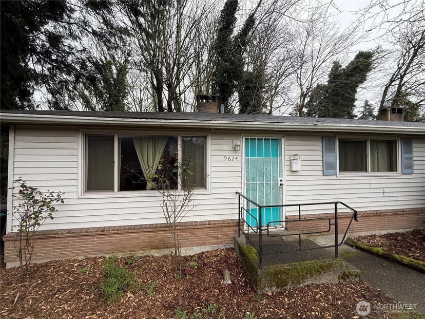 Property photo for 9624 Renton Avenue S #A, Seattle