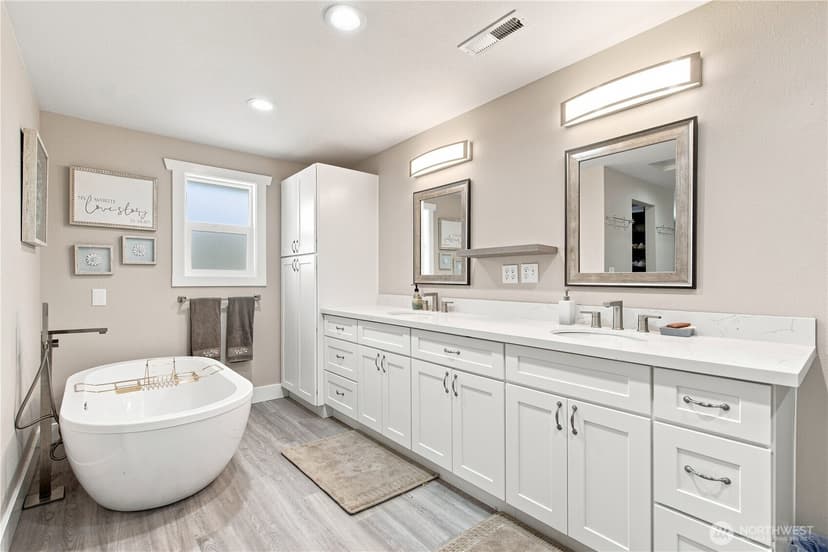 Property photo for 5253 Banner Road SE, Port Orchard photo 19