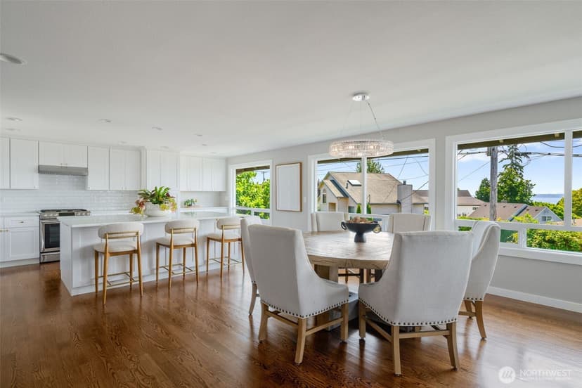 Property photo for 20222 23rd Place NW, Shoreline photo 8