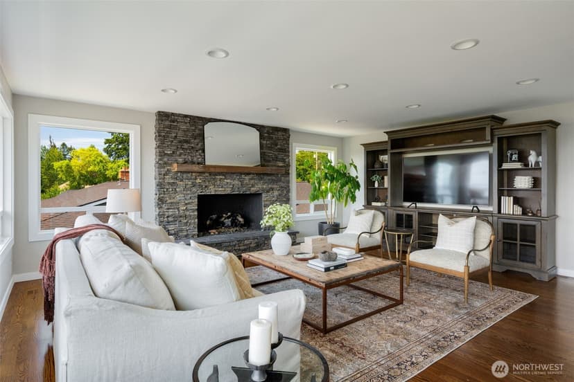 Property photo for 20222 23rd Place NW, Shoreline photo 6
