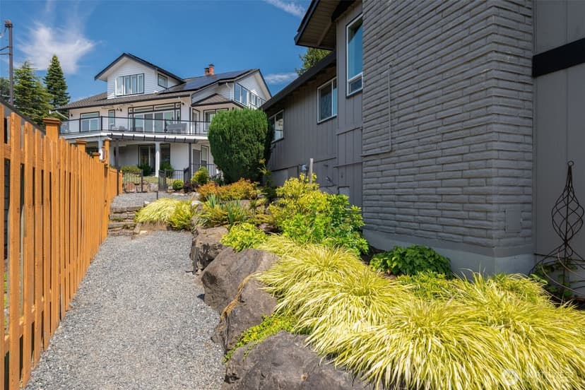 Property photo for 20222 23rd Place NW, Shoreline photo 27