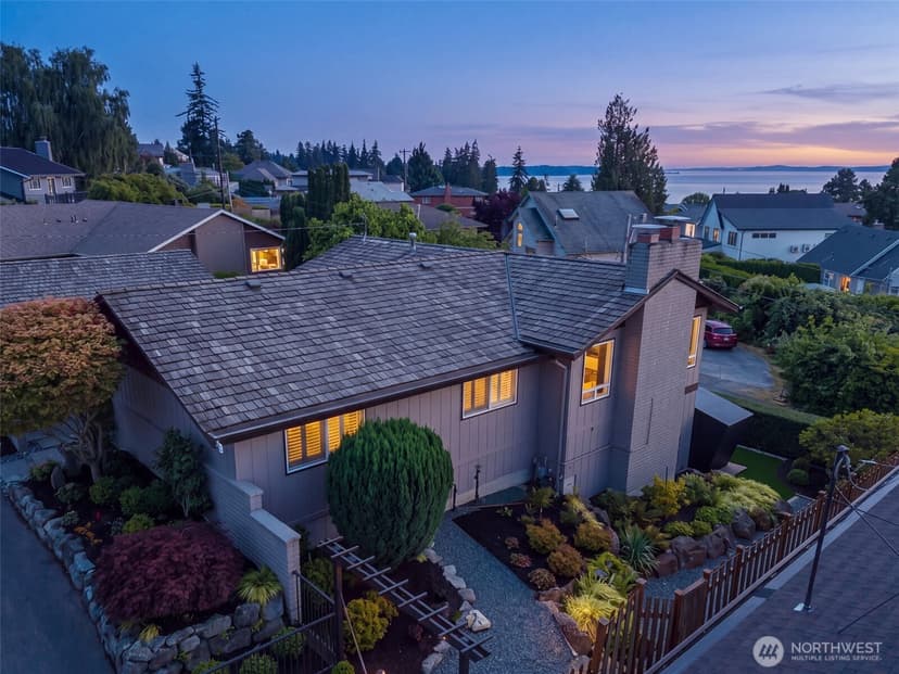 Property photo for 20222 23rd Place NW, Shoreline photo 34