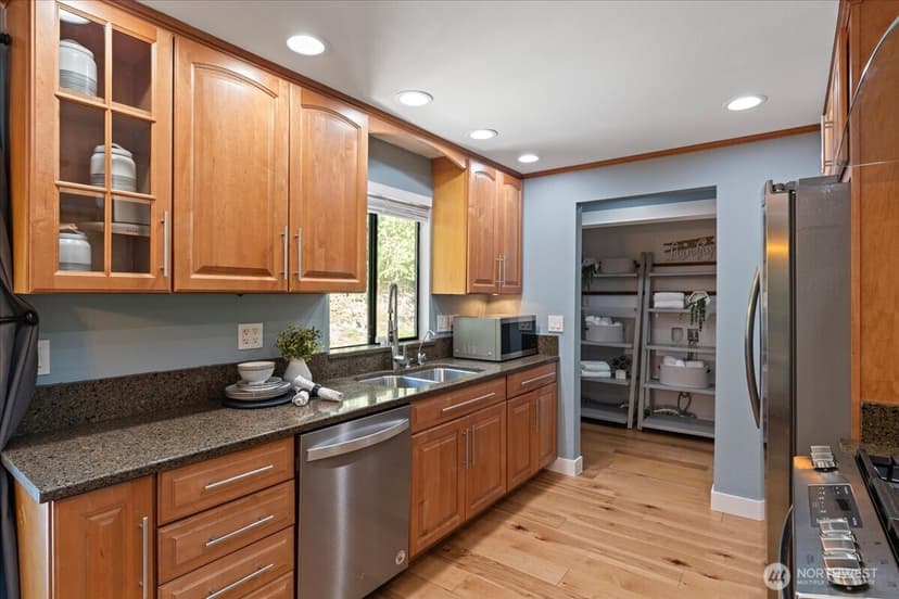 Property photo for 6632 NE 196th Street, Kenmore photo 6