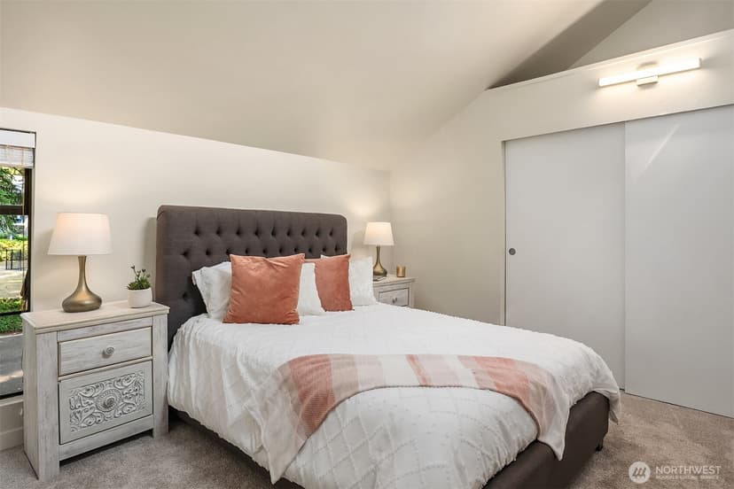 Property photo for 13835 NE 69th Street #677, Redmond photo 19