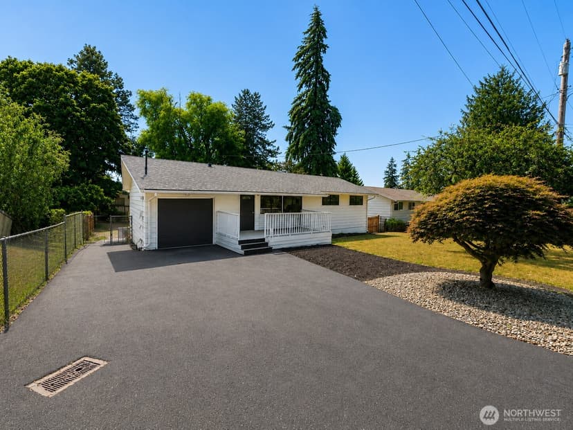 Property photo for 2502 202nd Place SW, Lynnwood