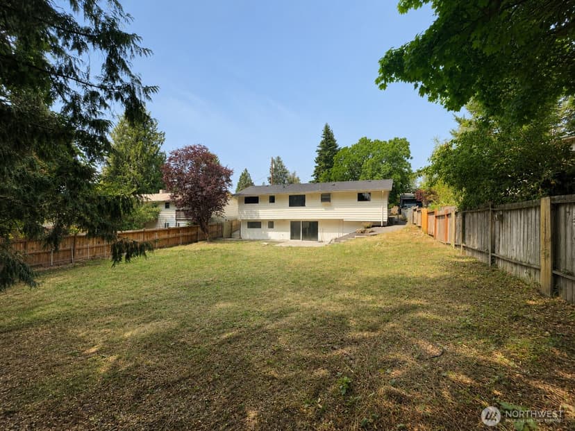 Property photo for 2502 202nd Place SW, Lynnwood photo 22