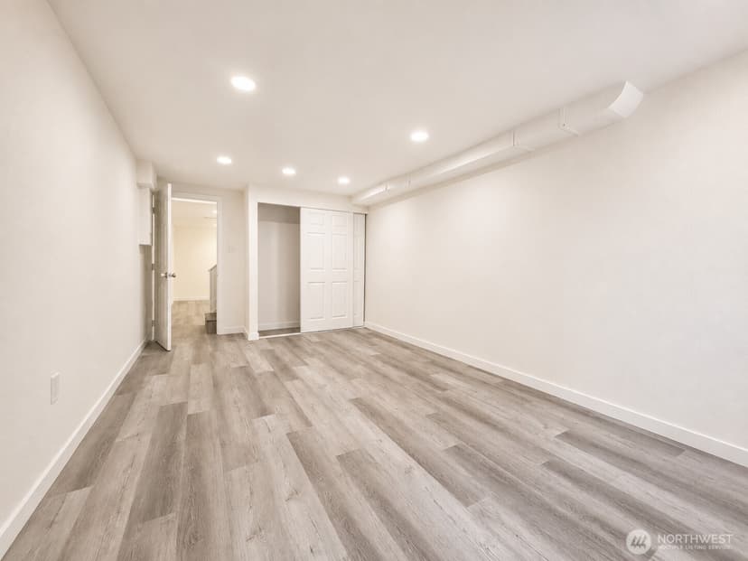 Property photo for 2502 202nd Place SW, Lynnwood photo 15