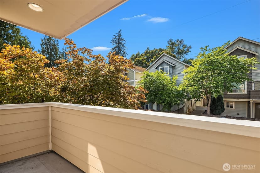 Property photo for 14356 19th Avenue NE, Seattle photo 12