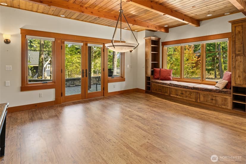 Property photo for 30 Lily Court, Cle Elum photo 9