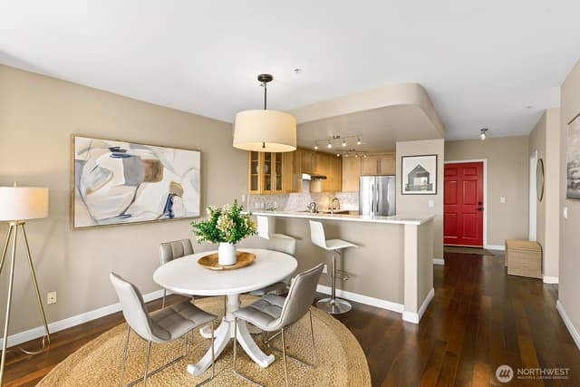 Property photo for 3221 Avalon Way SW #311, Seattle photo 5