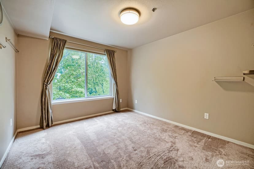 Property photo for 8745 Greenwood Avenue N #409, Seattle photo 11
