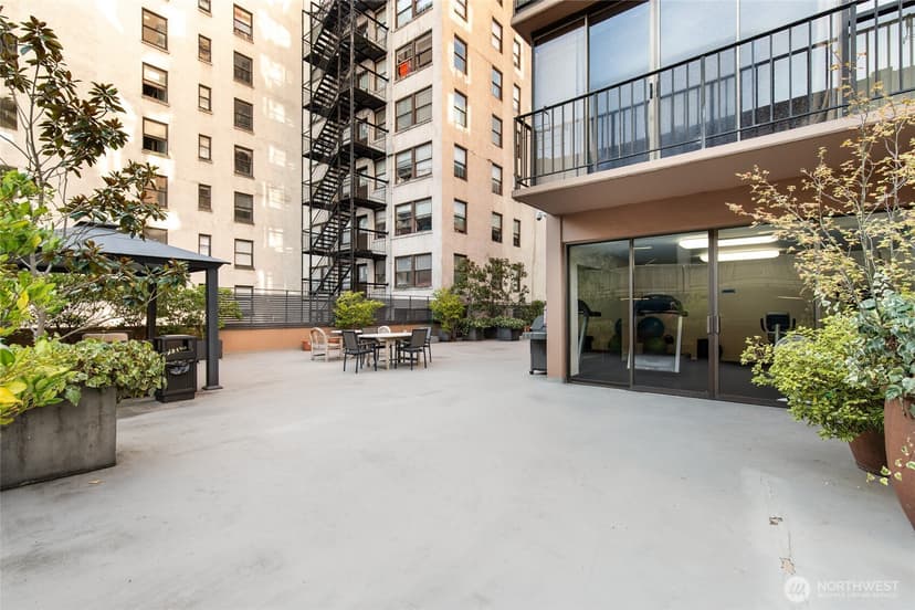 Property photo for 1120 8th Avenue #1603, Seattle photo 27