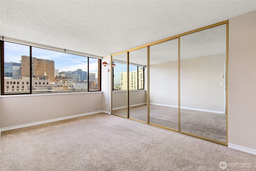 Property photo for 1120 8th Avenue #1603, Seattle photo 18