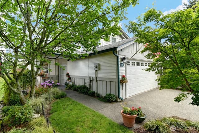 Property photo for 4210 216th Street SW, Mountlake Terrace photo 3