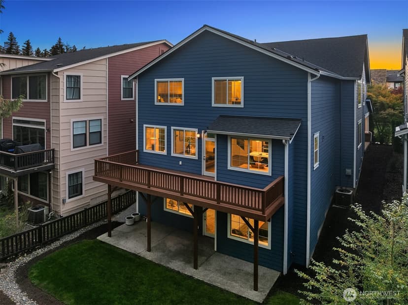 Property photo for 957 Pine Crest Circle NE, Issaquah photo 30