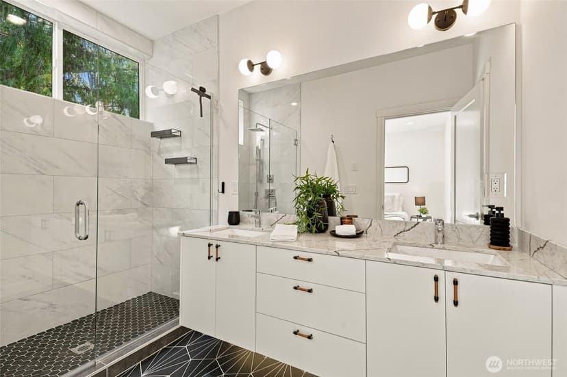 Property photo for 1317 N 44th Street #A, Seattle photo 8