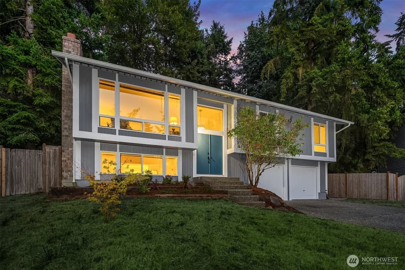 Property photo for 14340 113th Avenue NE, Kirkland photo 2