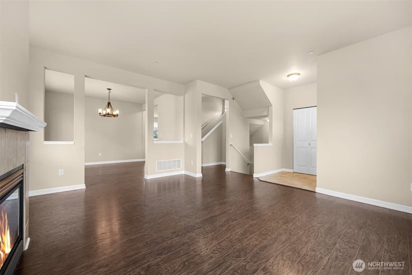 Property photo for 1037 Zeeden Way, Bremerton photo 6