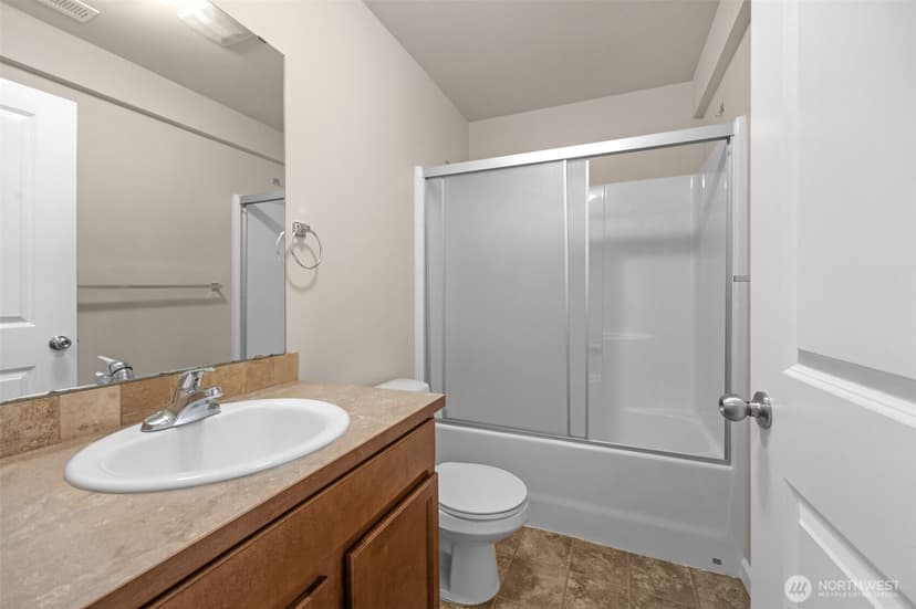 Property photo for 1037 Zeeden Way, Bremerton photo 25