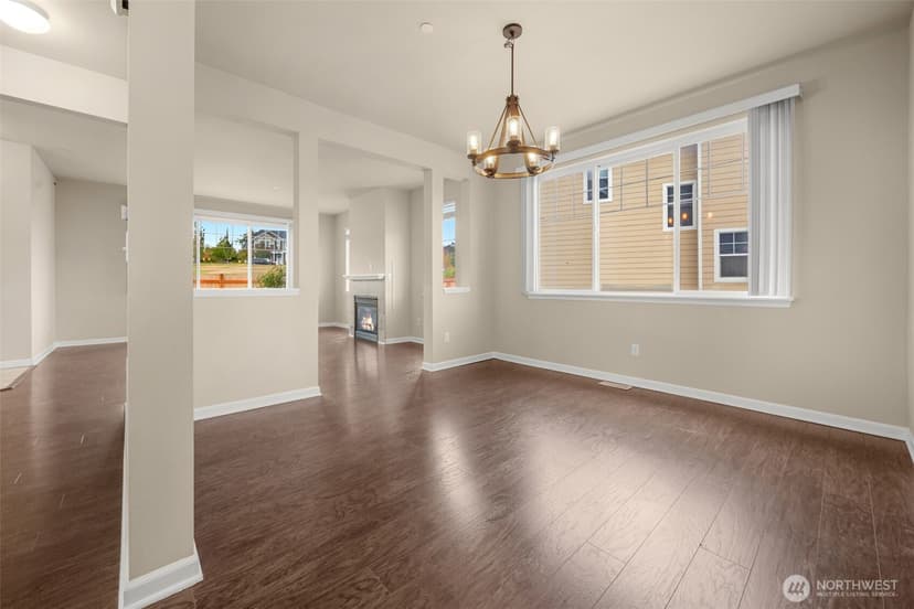 Property photo for 1037 Zeeden Way, Bremerton photo 8