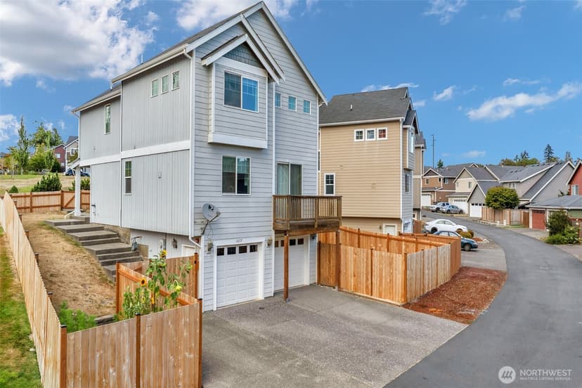 Property photo for 1037 Zeeden Way, Bremerton photo 33
