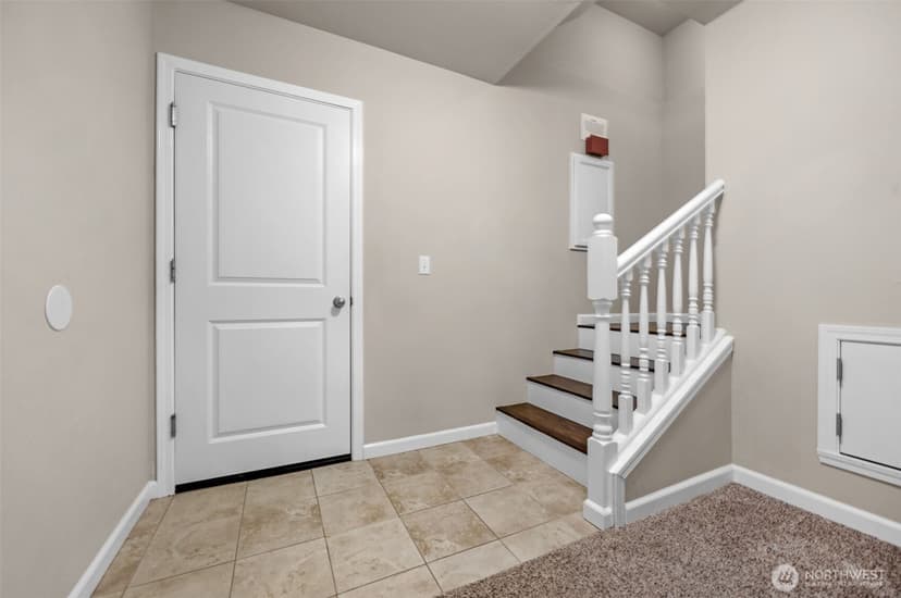 Property photo for 1037 Zeeden Way, Bremerton photo 23