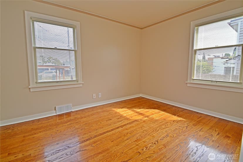 Property photo for 229 S 57th Street, Tacoma photo 10