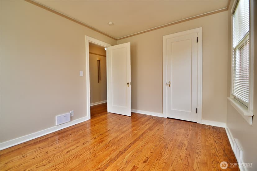 Property photo for 229 S 57th Street, Tacoma photo 9