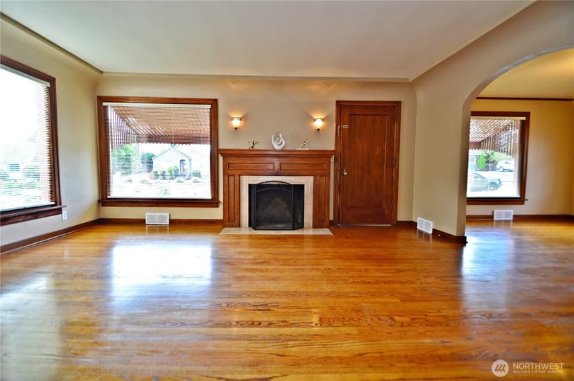Property photo for 229 S 57th Street, Tacoma photo 6
