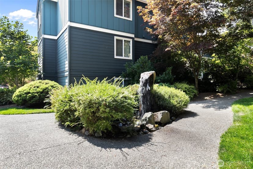 Property photo for 300 N 130th Street #7207, Seattle photo 30