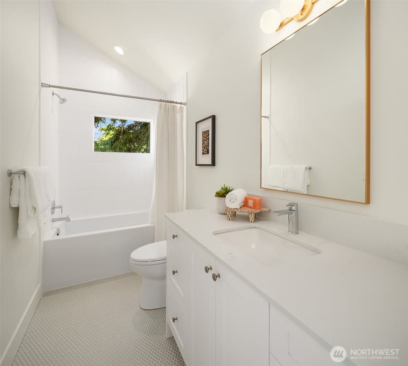 Property photo for 3442 13th Avenue W #A, Seattle photo 22