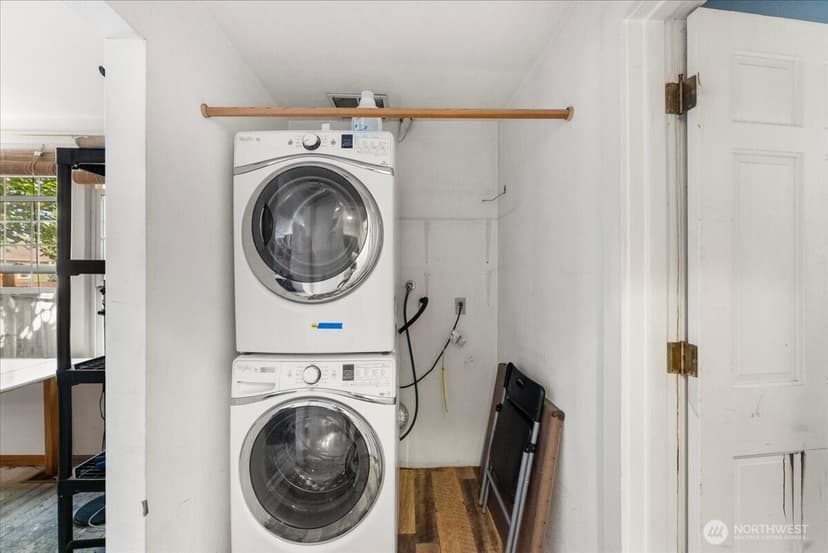 Property photo for 8730 Palatine Avenue N, Seattle photo 12