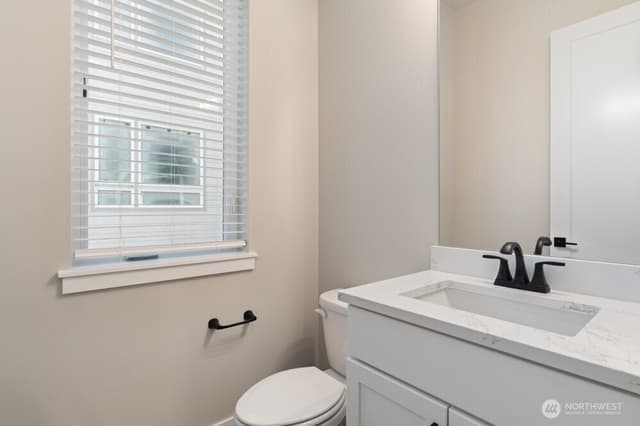 Property photo for 12814 66th Avenue S, Seattle photo 5