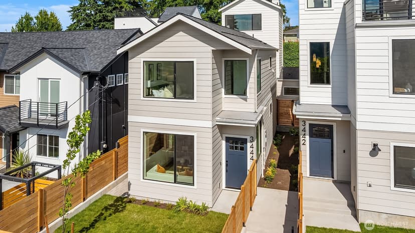 Property photo for 3444 13th Avenue W #C, Seattle photo 22