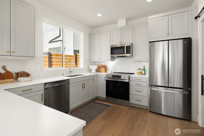 Property photo for 3444 13th Avenue W #C, Seattle photo 3